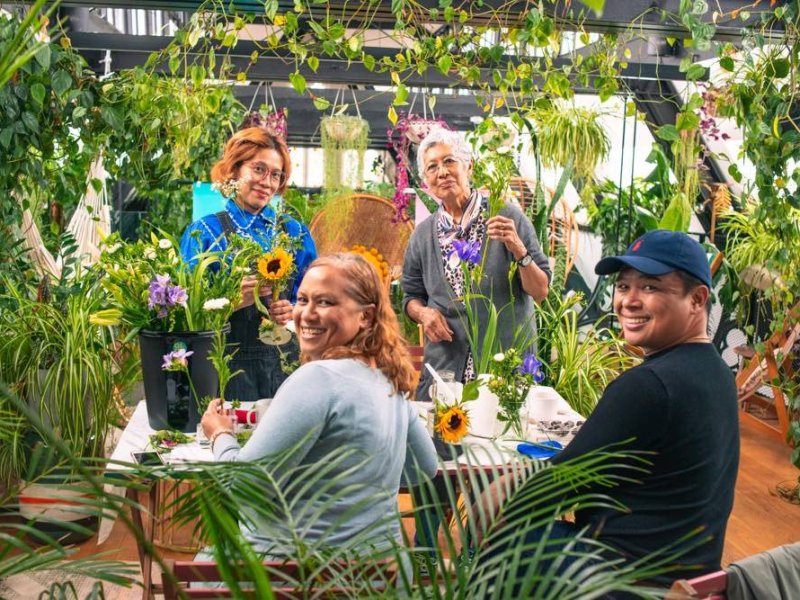 Celebrating British summertime with mindful flower photo workshop at&nbsp;Missionworks